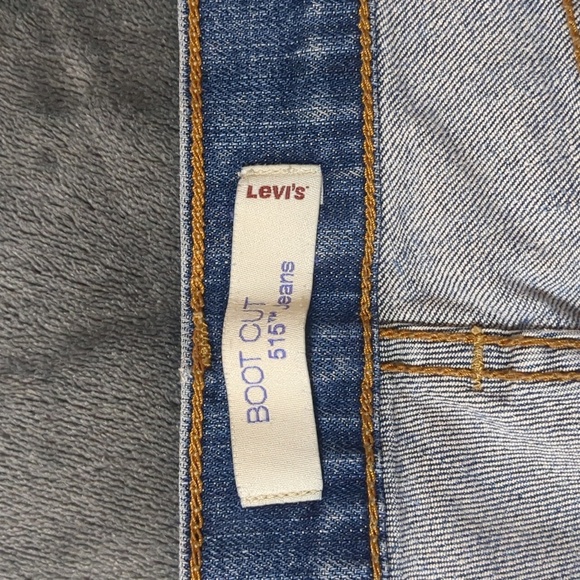 Levi’s 515 Boot Cut Embellished Pocket  Regular women's jeans size 6 - Picture 5 of 9